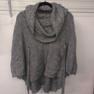 Over-Sized Chunky Knit Sweater with Pockets